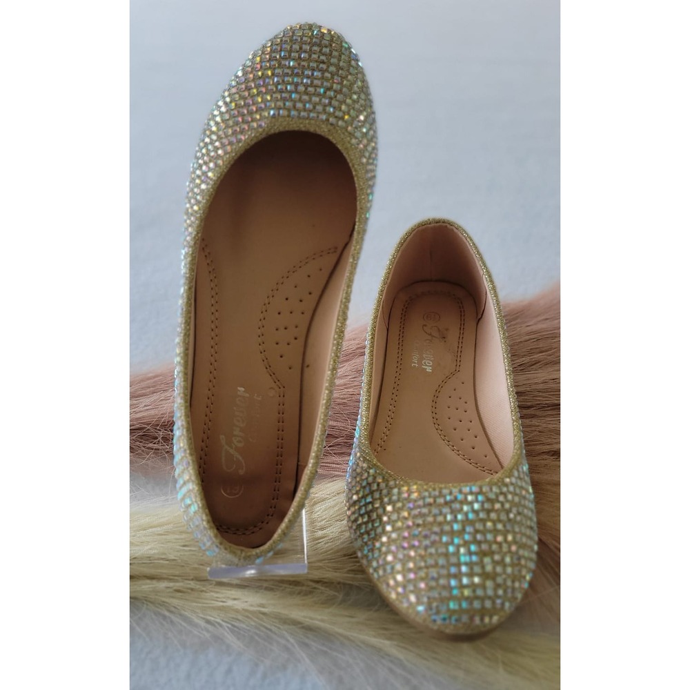 Forever Comfort Womens Size 6.5 Gold With Silver‎ Sparkling Shoes